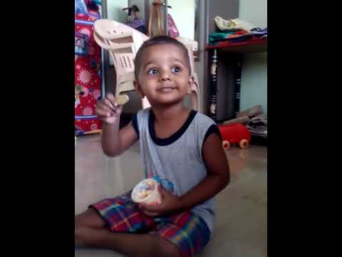 Avadhoot eating Icecream VID 20160301 170229