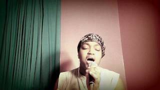 Rihanna-Fool In Love