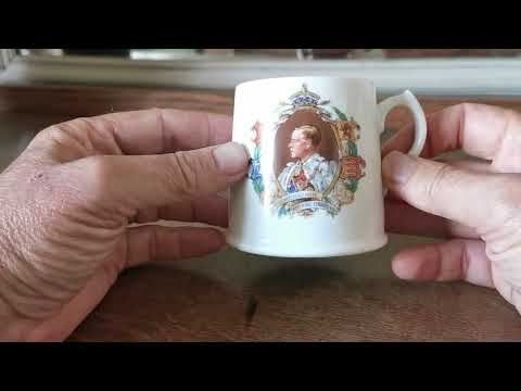 Royal Doulton 1937 Edward VIII Coronation China Mug