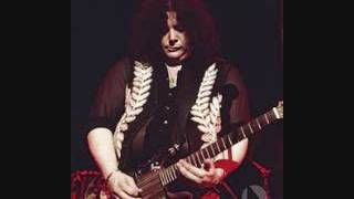 Leslie West- Hall Club, Toronto, Ontario, Canada 8/11/76