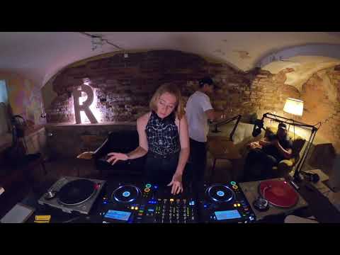 IDA Invites - Tereza