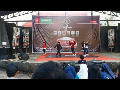 171217 BTS-Mic Drop dance cover by : 4G+LTE