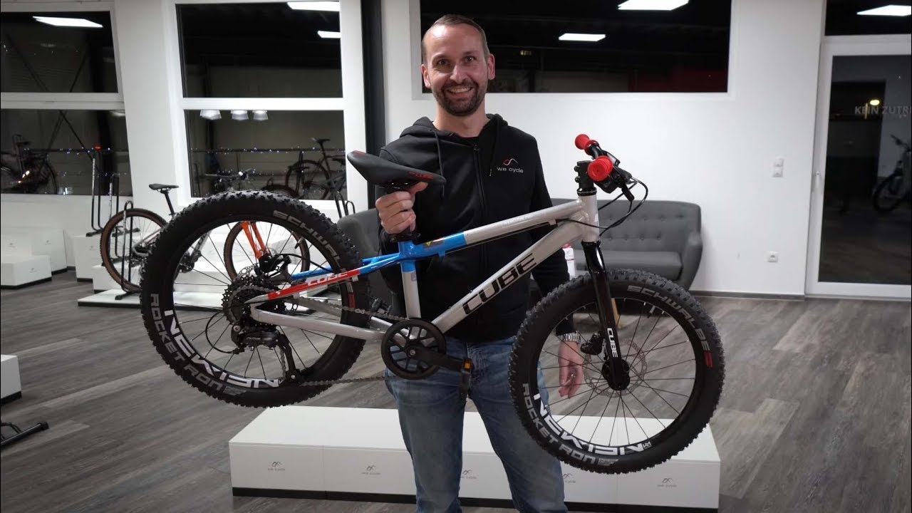 Bestes Kinder Fahrrad 2022 CUBE Reaction 200 Pro Teamline Kids Carbon Review