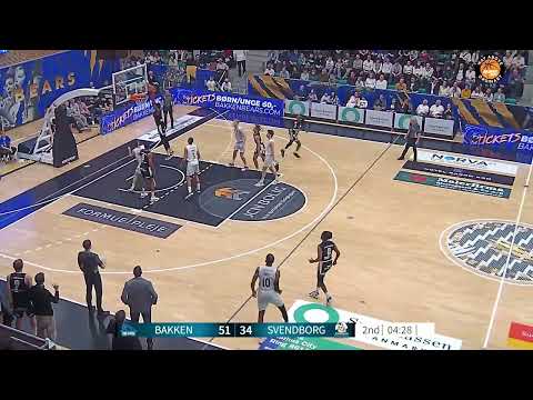 2023.01.21 - Kentwan Smith dunk @ Bakken Bears