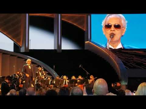 Amazing Grace - Andrea Bocelli at Lakewood Church