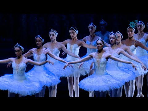 El Ballet de Georgia inició su gira por España en La Nucía con “El Lago de los Cisnes”