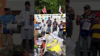 樫内利政 撮影　AOYとエライ方々