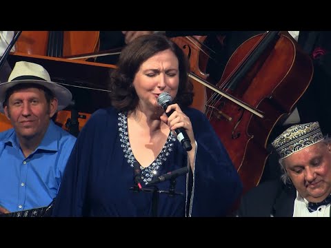 Tumbalalajka (Yiddish song) Sabbathsong Klezmer Band & 100 Tagú Cigányzenekar