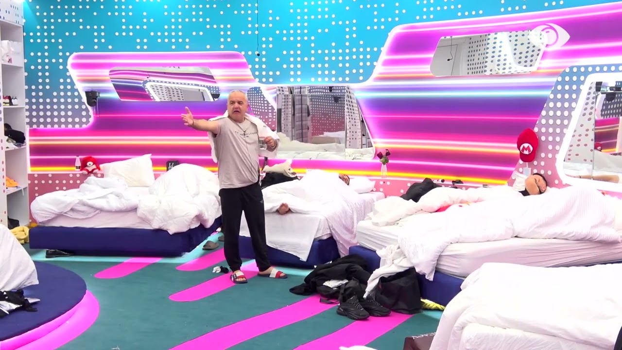 A ke sedër të merresh me Rogertin/ Mateo i drejtohet Artanit