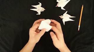 还记得童话《快乐王子》中的燕子吗？折一只纸燕子，抚慰一颗忧伤的心吧！