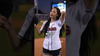 Download lagu NewJeans Minji went viral for her visual again! #minji #newjeans #shorts #kpop #baseball mp3