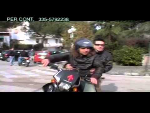 Angelo De Angelis - Miezz'a via (Video Ufficiale)