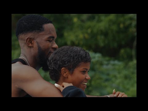 Sonia - Hule Nawe [Official Video]