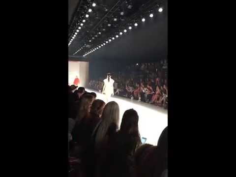 Desfile Juliana Jabour Verão 2016 - SPFW