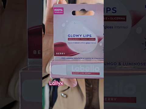 I TRY the new Labello Glowy Lips Berry #lipbalm