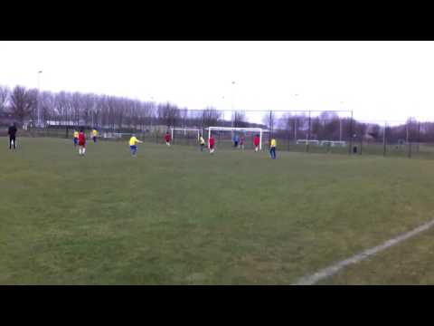 Junior scoort 0-2 Sporting Almere C9 - Almere AS80 C9