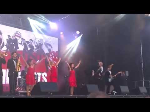 WEST END LIVE 2014- THE COMMITMENTS (I'll be there/ Mr Pitiful )