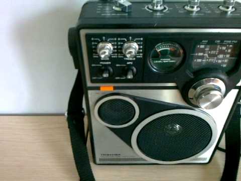 Toshiba RP-1660MC 4 Band Portable Radio Receiver