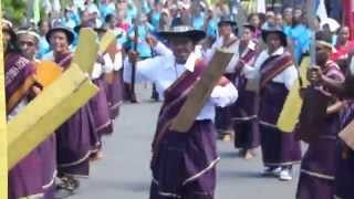 preview picture of video 'Adonara Welcoming Dance by Village Warriors, Adonara island, Indonesia'