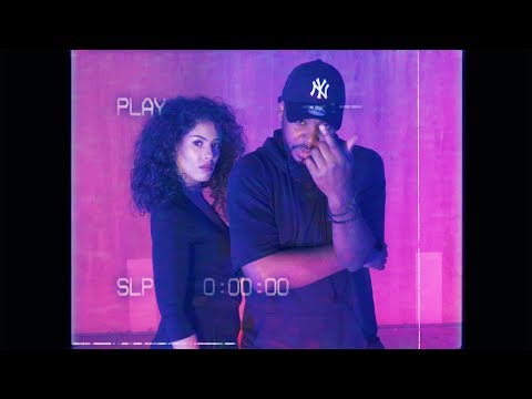 A6dii - Papiers (Clip Officiel)