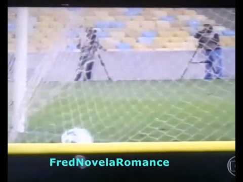 Gol de Fred - Fluminense 2 x Figueirense 1 (16/08/15)