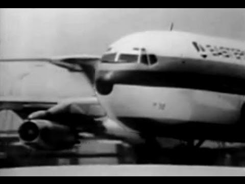 Eastern Boeing 720 & Lockheed Electra Commercial - 1965