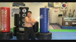 Shuny Bee - Khukuri Knife [Twirling Technique] (Gorkha Martial Arts)