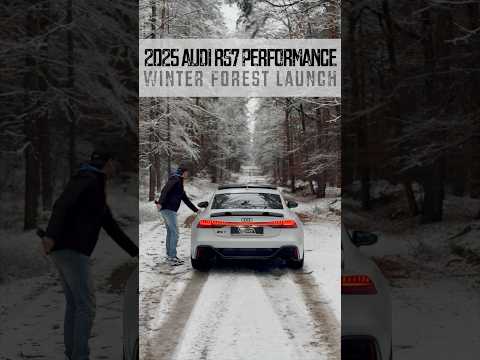 Brutal snow launch! 2025 Audi RS7 Performance