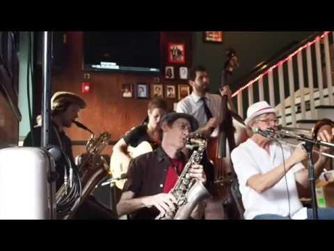 New Orleans Jazz Vipers - Sugar Blues, French Quarter Fest 2015