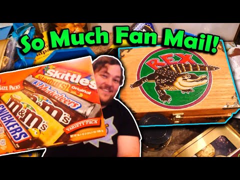 Full Sized Candy Bars in our Mail!!! (Fan Mail #24)