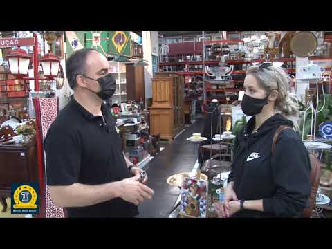 antiquário, móveis antigos, decoração vintage, obras de arte, garimpo, cristaleiras e curiosidades