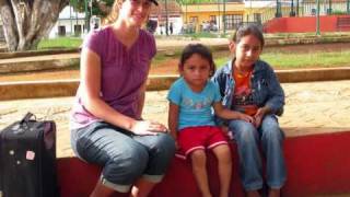 preview picture of video 'Chiapas - Two Villages, One Purpose-Large.m4v'