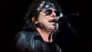 CATALINA BAHIA - ANDRES CALAMARO - (1997)