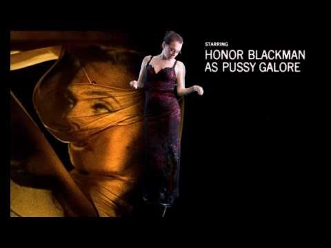 Little Miss S in a Bondy Dress - 007 Goldfinger.mpg