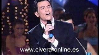 David Civera &quot;La Chiqui Big Band&quot; en la gala de año nuevo &quot;Con la primera al 2004&quot;