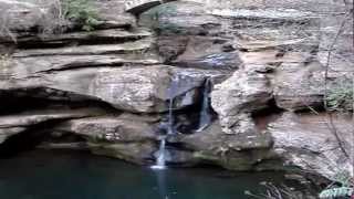preview picture of video 'Upper Falls, Old Man's Cave, Hocking Hills State Park, Logan, Ohio 2009, Nov.'
