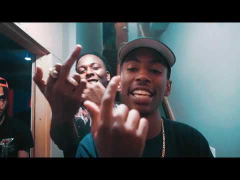 MARI MAC - QUESTIONS ( OFFICIAL VIDEO )