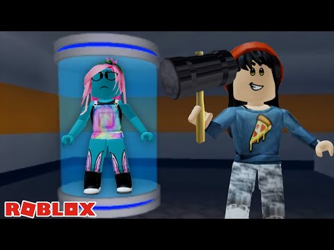 Roblox- FUI CONGELADA PELA MARRETÃO (Flee The Facility)
