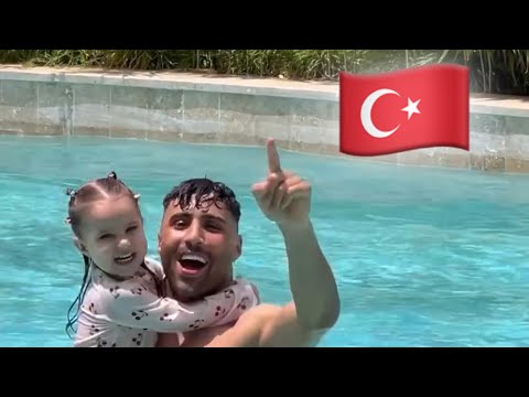 WIR FLIEGEN IN DEN URLAUB ☀️🇹🇷 | Nader Louisa