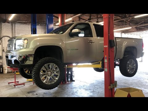 Lifting my lowered GMC Sierra.. From a 4/7 drop to a 7.5” Rough Country Lift Kit!