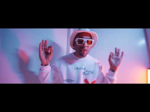 Lexcouper ft. Sergio - Roll It Up