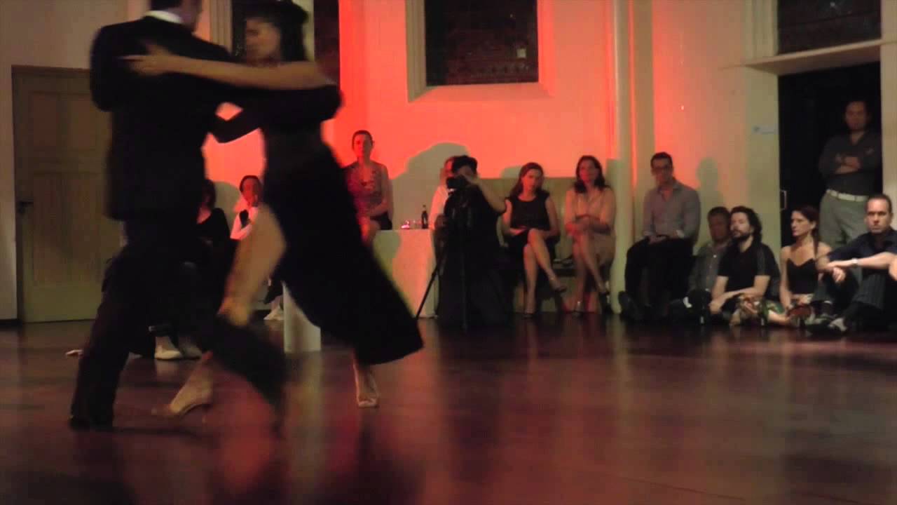 Video thumbnail for Samantha Dispari & Santiago Fina in Santa Milonguita (4) "La Ultima" A.Troilo