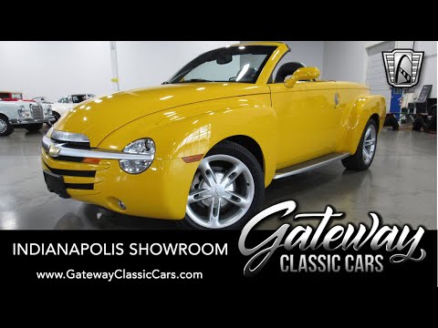 2004 Chevrolet SSR (CC-1360228) for sale in O'Fallon, Illinois