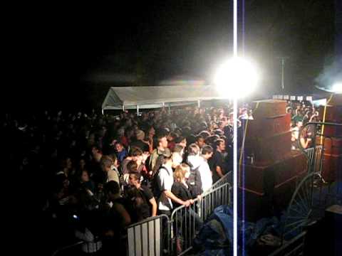 DUB ADDICT SOUND SYSTEM MEETS BABABOOM HIFI  /  FETE DE LA ZIC 2009 LYON 04