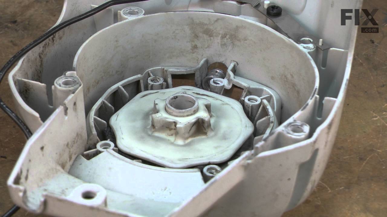 Replacing your Ryobi Trimmer Trimmer Recoil Pulley Assembly