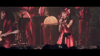 R Mon Laferte   El Diablo HD