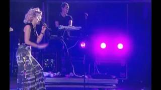 (HD) Marina and the Diamonds - Shampain (Paredes de Coura Festival 19/08/2011) 11
