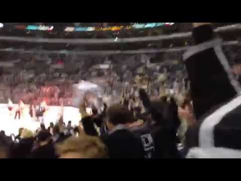 LA Kings' Jeff Carter scores vs. Ducks in Game 3, 5/8/14