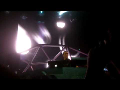 Paul van Dyk @ Palladium 6/11/11 - For an Angel