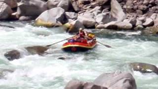 preview picture of video 'Rafting, Apurimac, Peru'